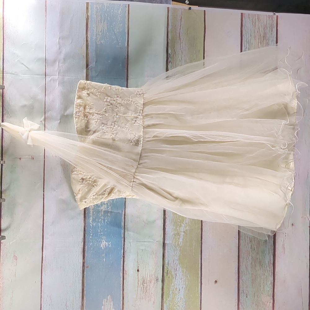 Stone Flower Cream Homecoming Dress